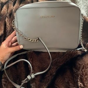 Michael Kors crossover body bag